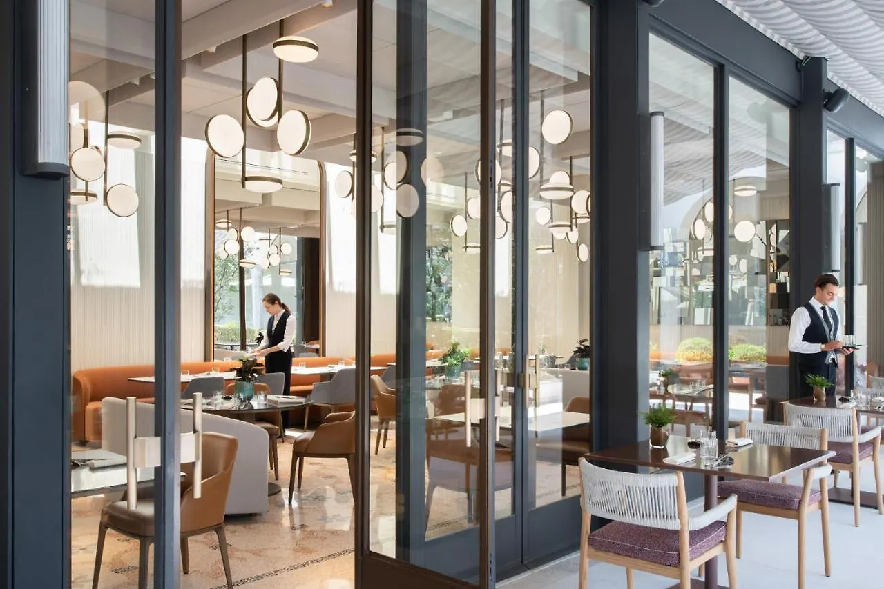 Four Seasons Hotel Milano  מילאנו