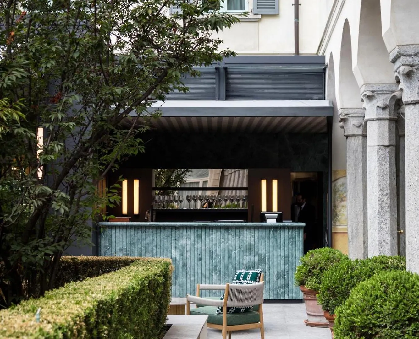 Four Seasons Hotel Milano 5*, מילאנו
