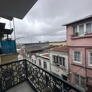 شقة فندقية Taksim Larissa